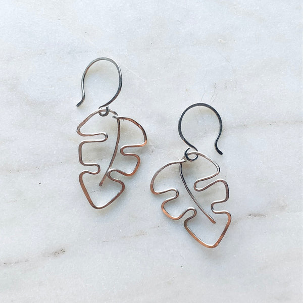 mini monstera earrings