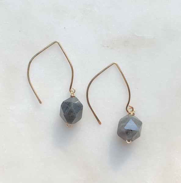 grace earring small