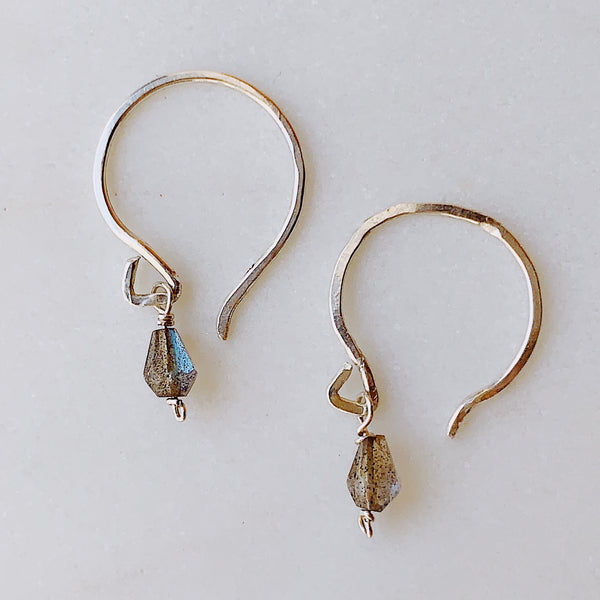Mini gemstone earring
