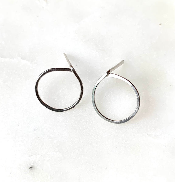natasha earring mini
