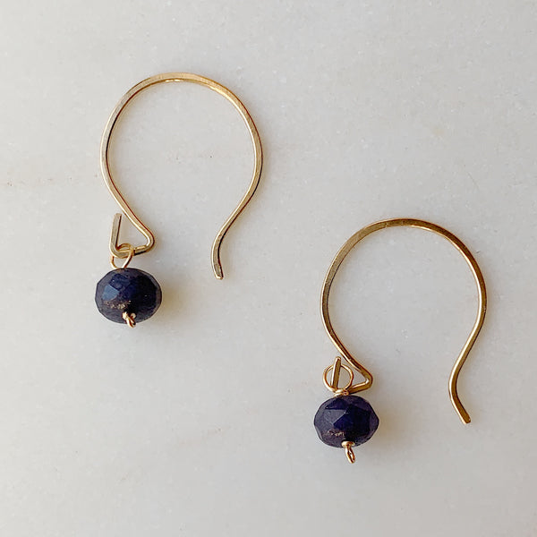 Mini gemstone earring