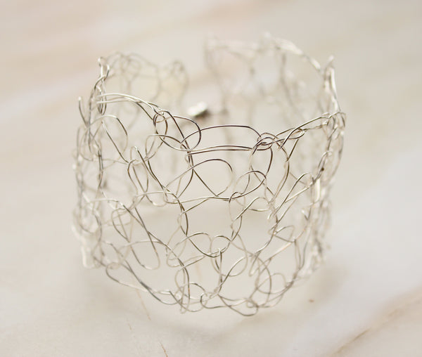 daphne crochet bracelet
