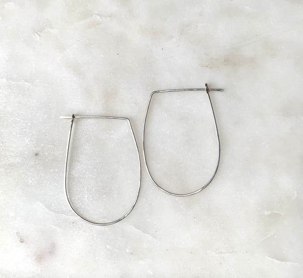 natasha earring medium